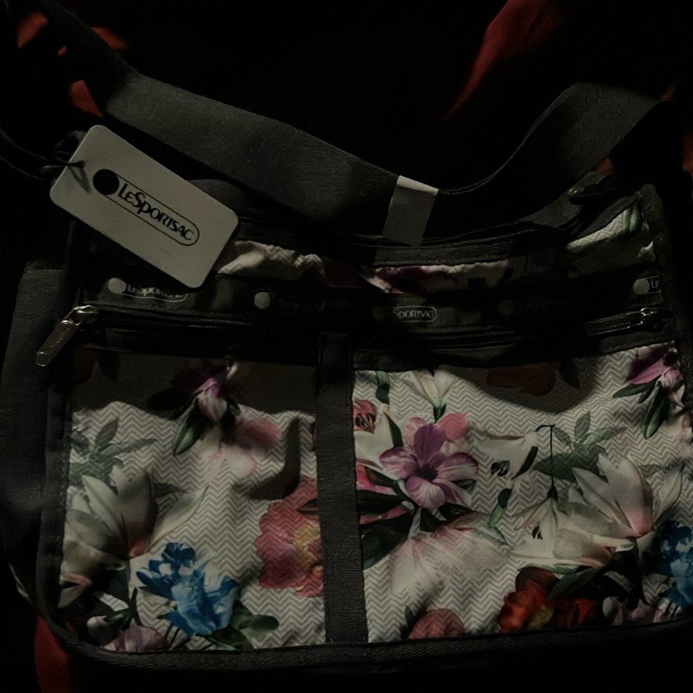 Lesportsac Black Shoulder Bag with Elegant Design